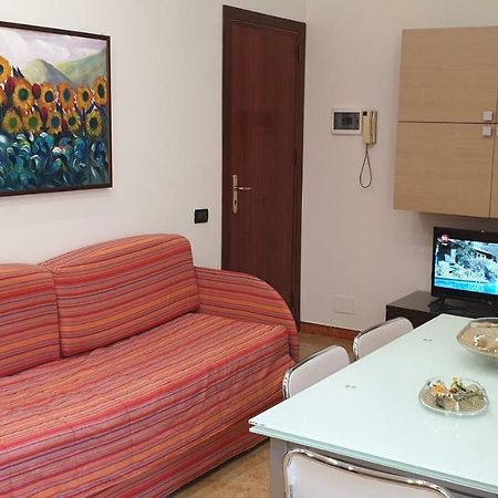 Casa Vacanze L'Isola Del Relax Isola delle Femmine Eksteriør bilde