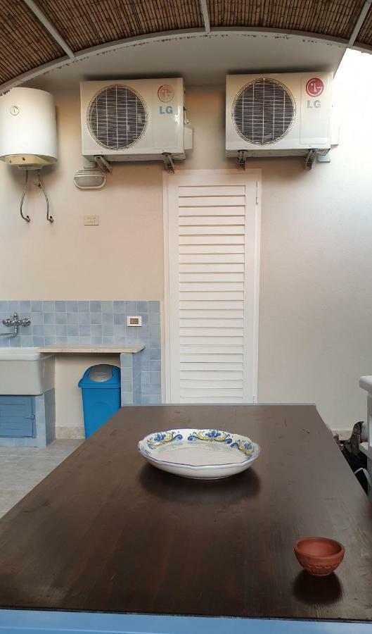 Casa Vacanze L'Isola Del Relax Isola delle Femmine Eksteriør bilde